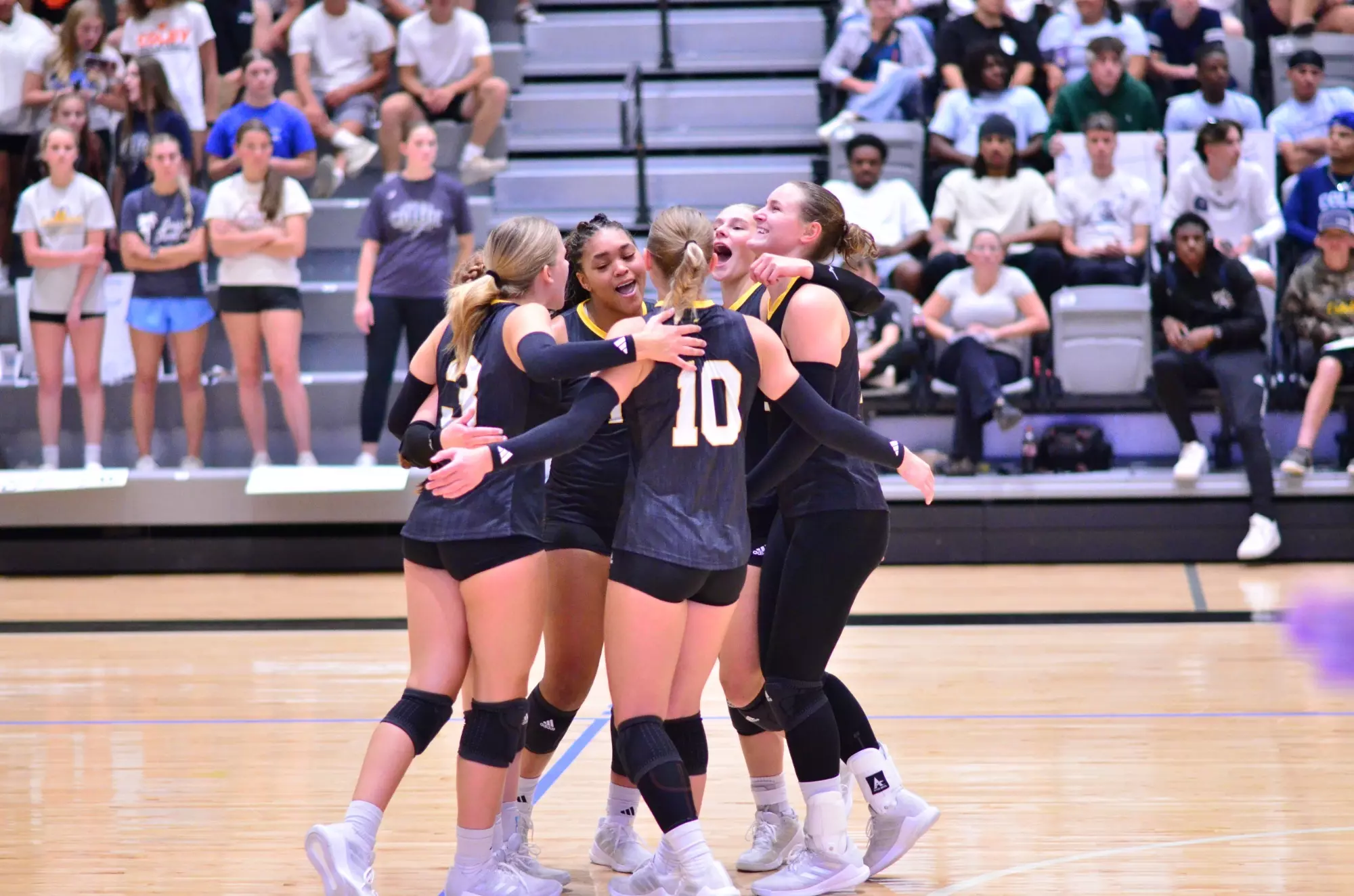 Cloud County VB at Seward County Preview
