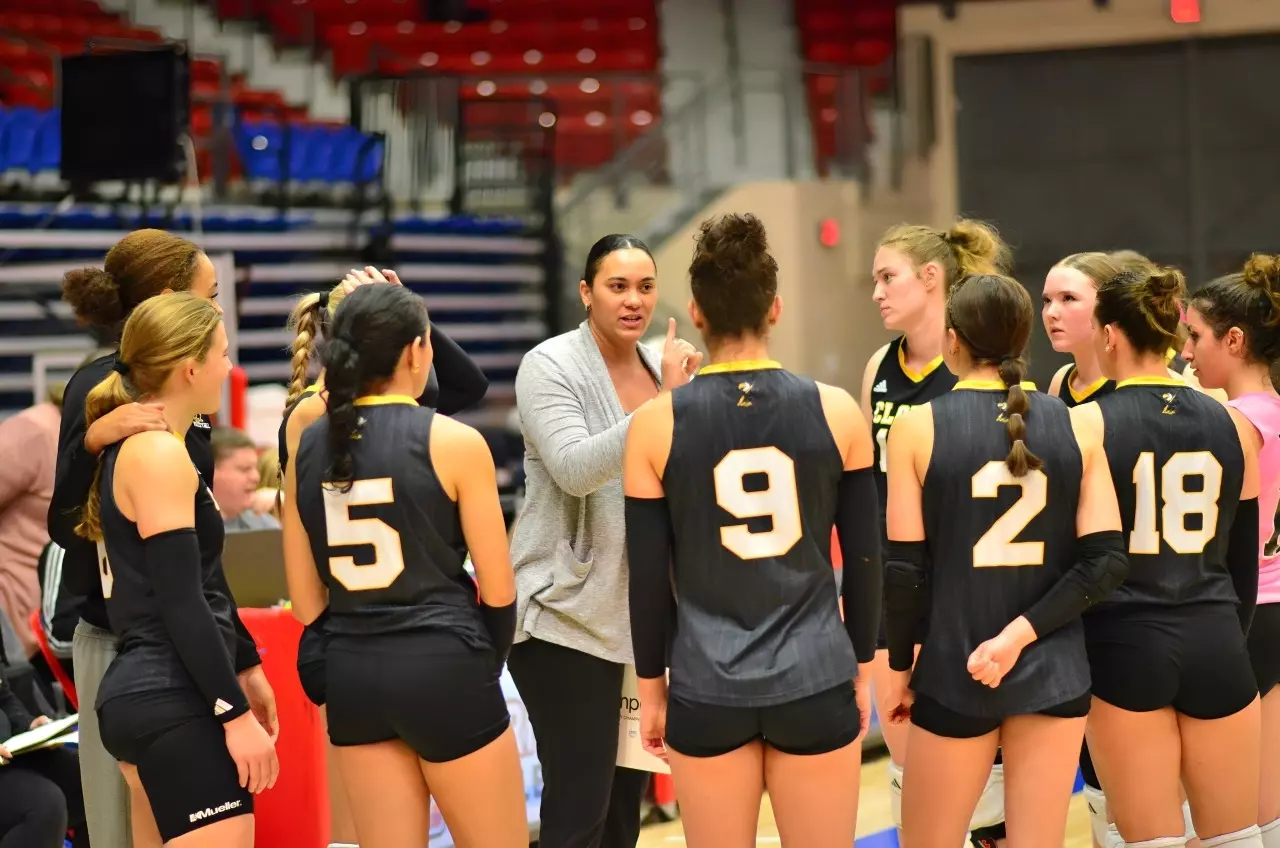 Coach Hilta Ramos Talking to the T-Bird Volleyball Team at Hutchinson - 2025