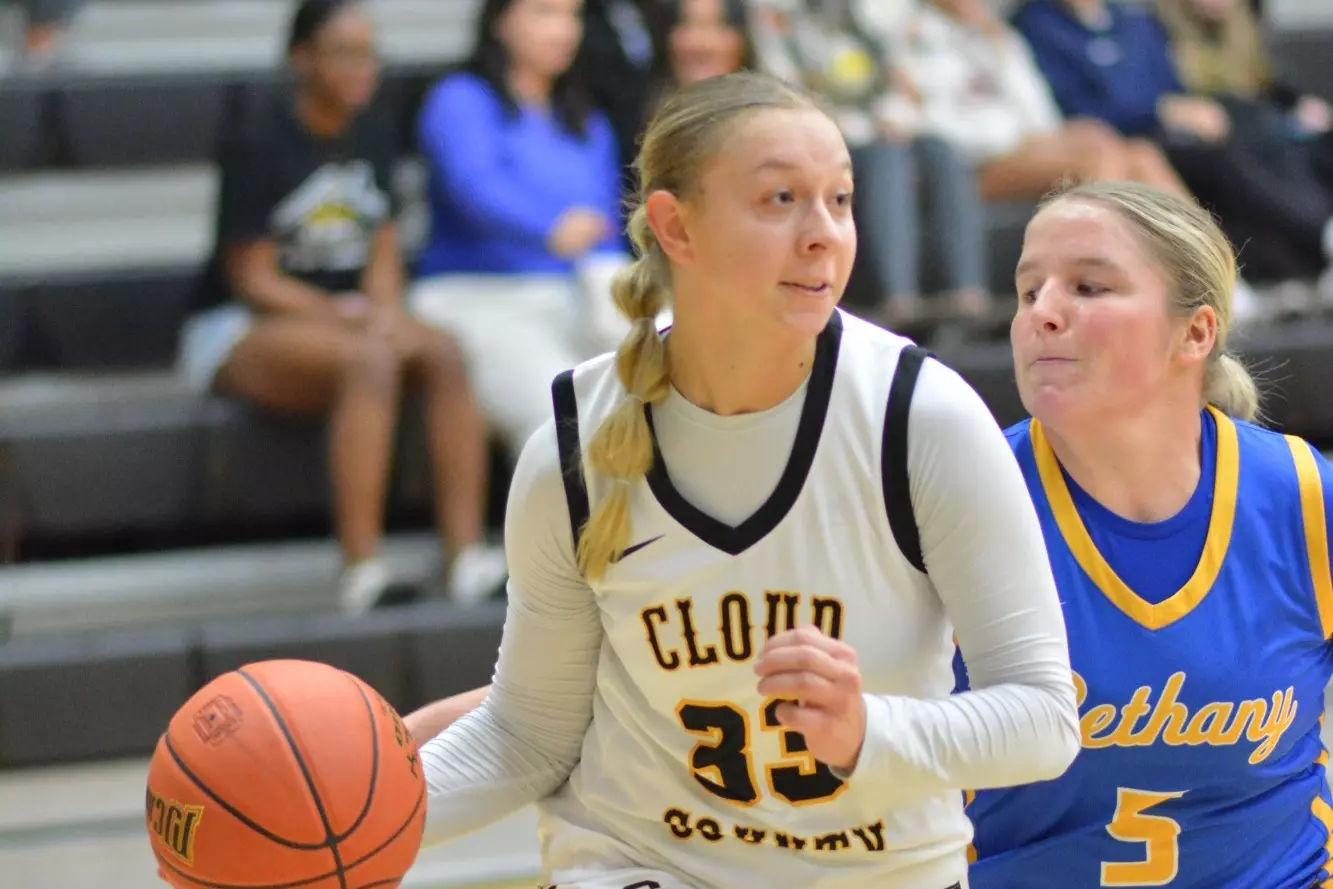 Marilyn Soeken Driving vs Bethany College JV - 2025