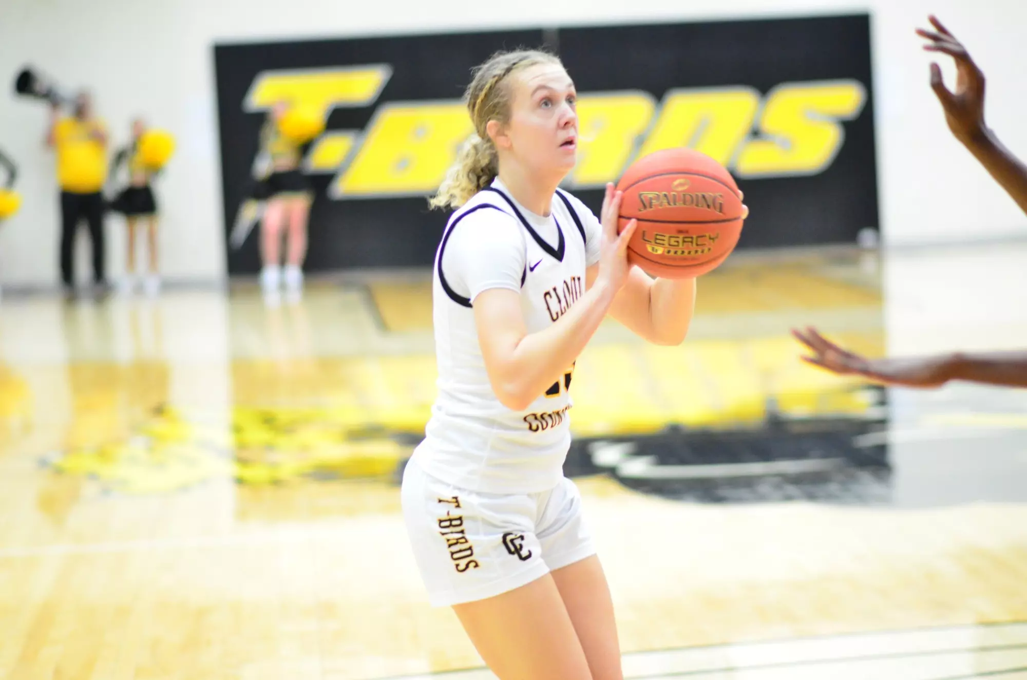 Shea Wurtz Shooting vs Barton - 2025