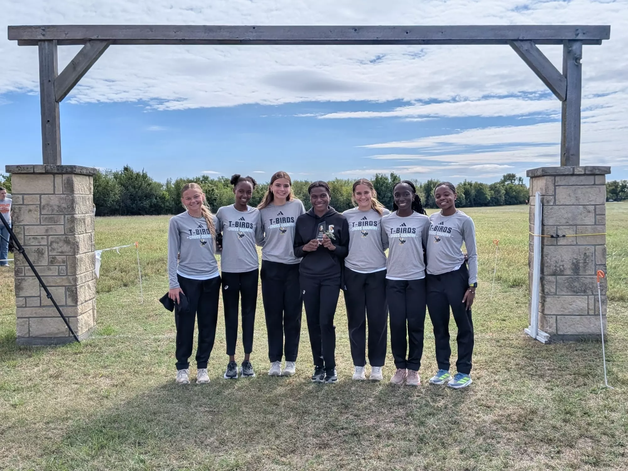 Cloud County Women's Cross Country Team at Tiger Ambush XC Open 
