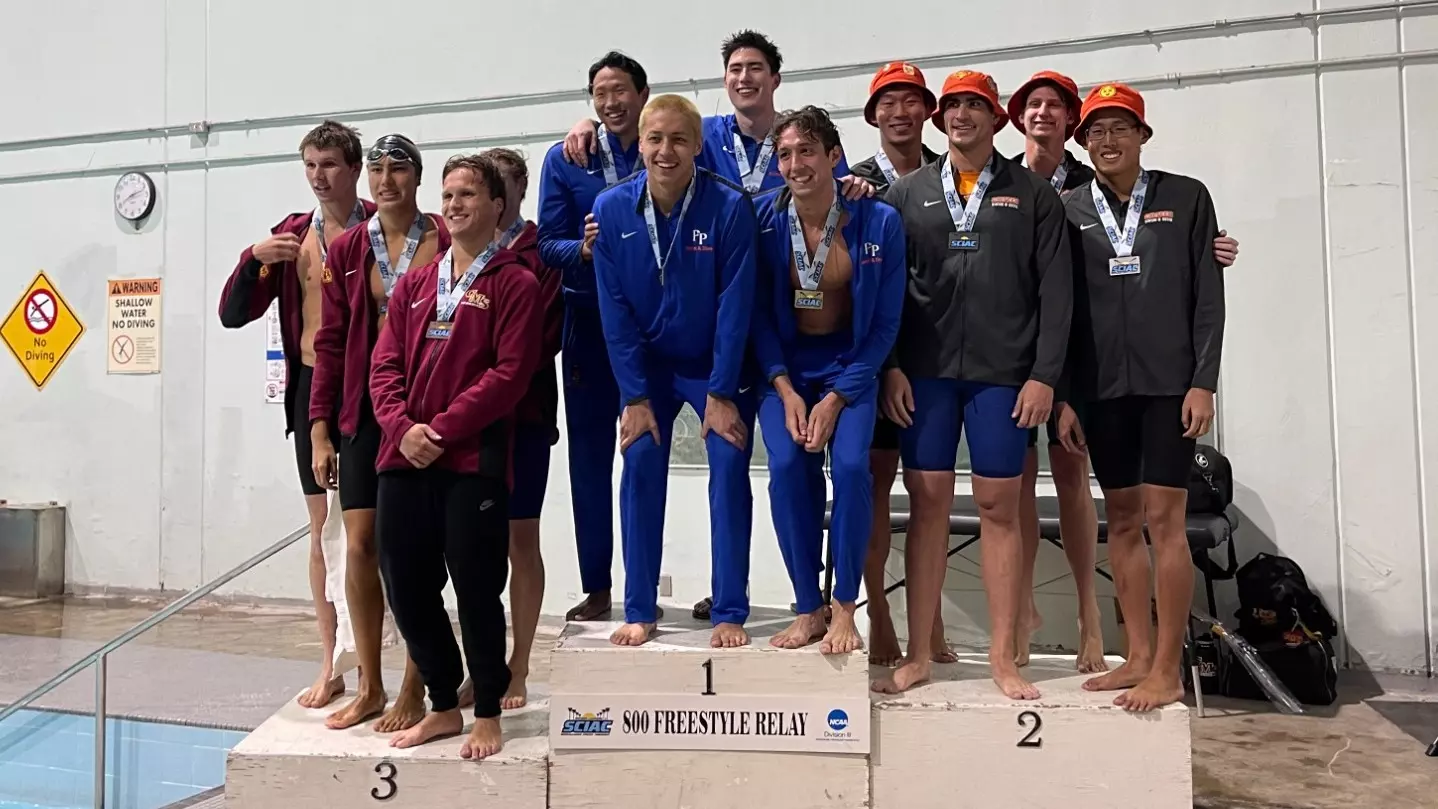 2023 men's 800 free relay podium