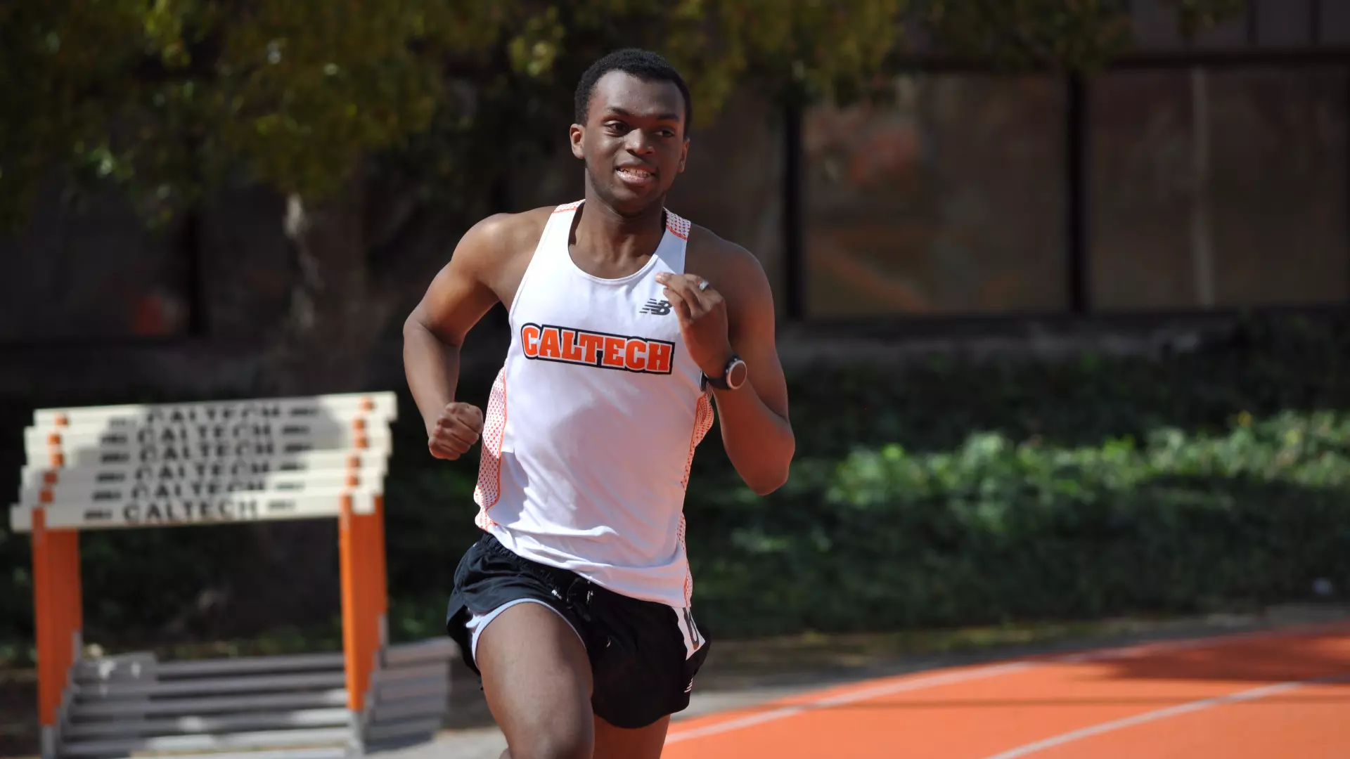 Malik Paulino runs around the final turn