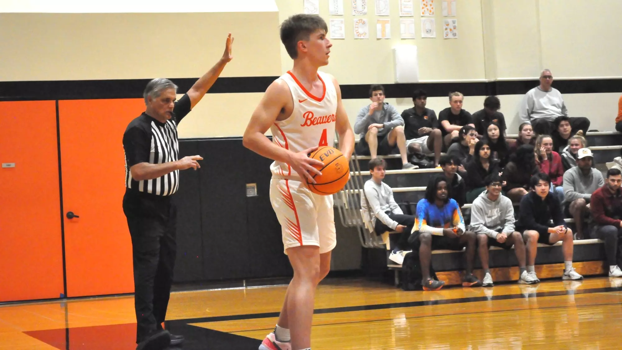 MBB 2023-24 Noah Hicks 1