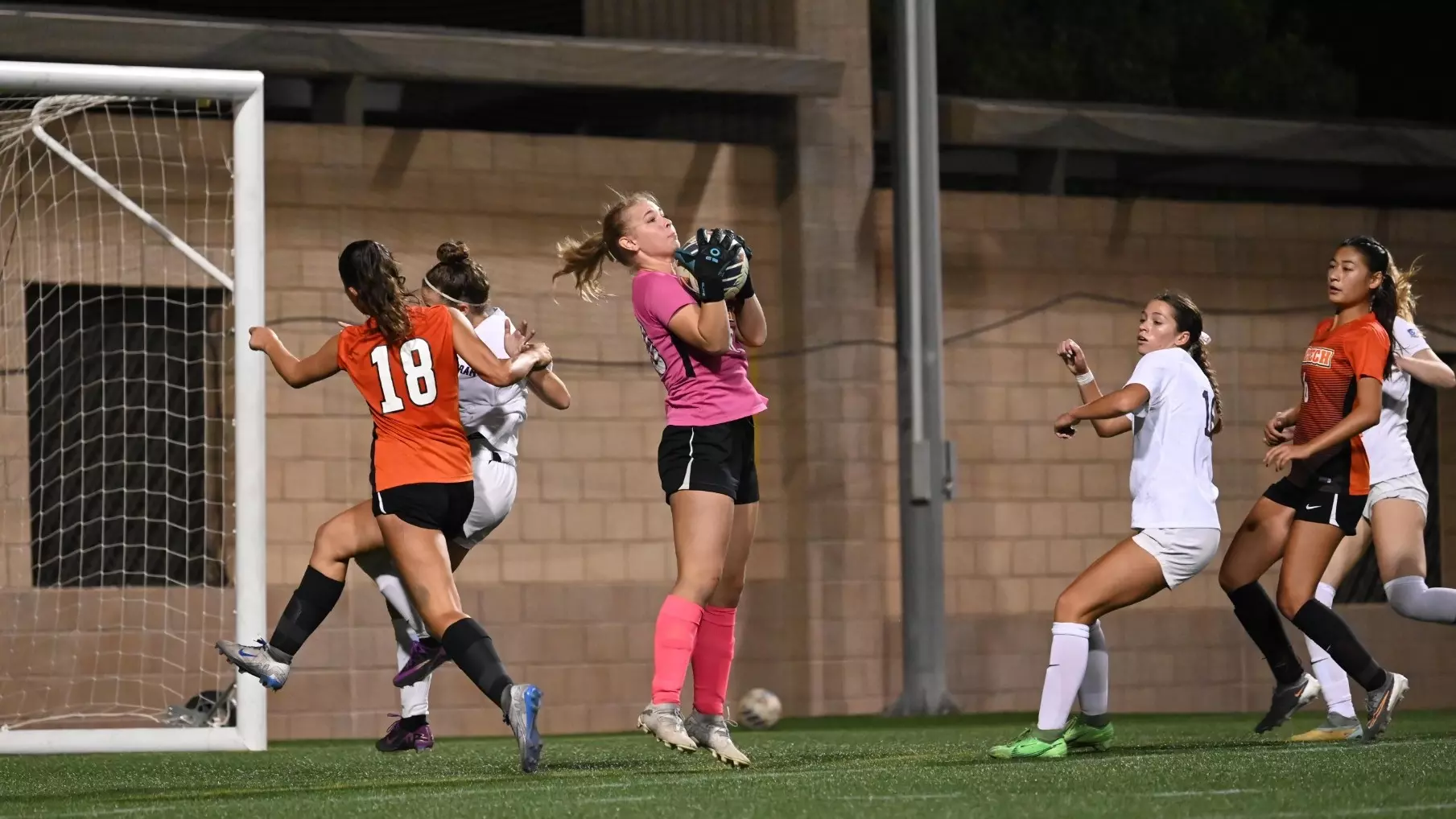 Haleigh Gardner makes save at Cal Lutheran