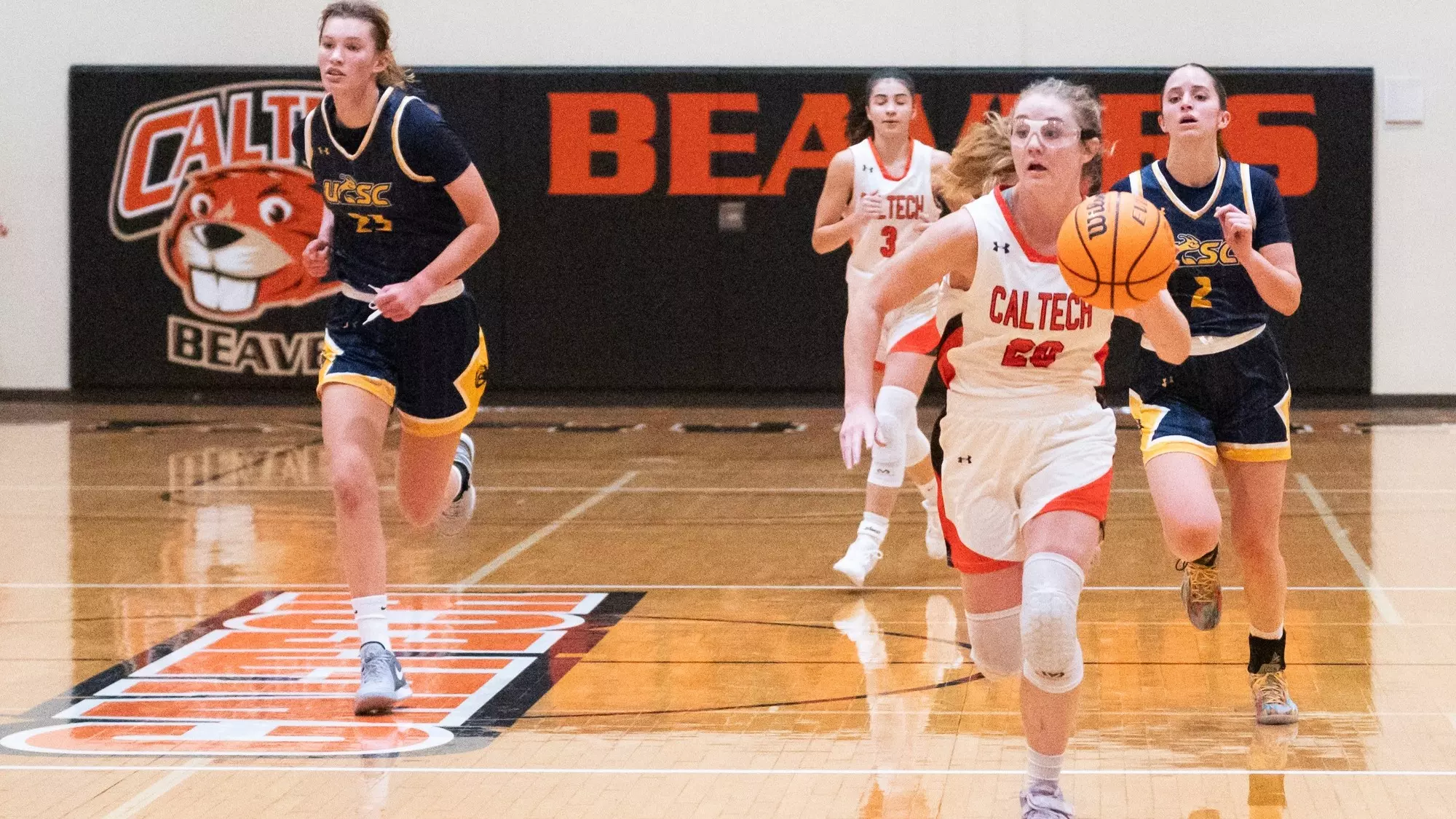Kodie Vondra dribbling