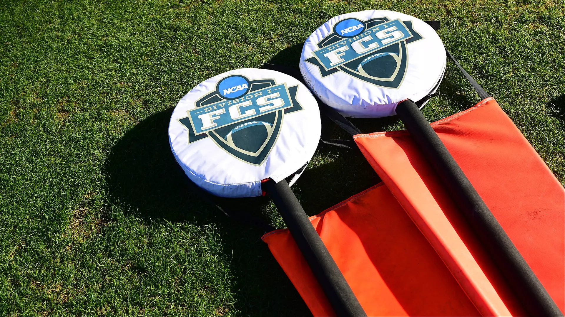This is a picture of first-down chains from the NCAA Division I Football Championship Series title game.