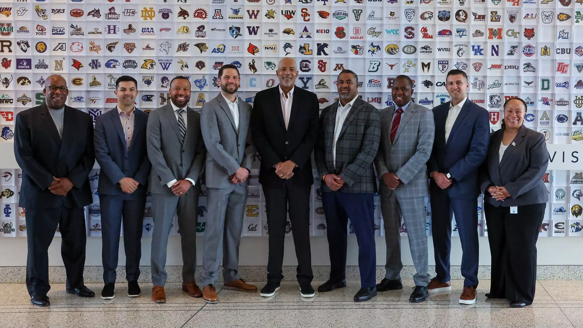 Men’s basketball assistant coaches spent May 21-23 connecting with industry leaders on a variety of subjects critical to leading a successful program as a head coach. 