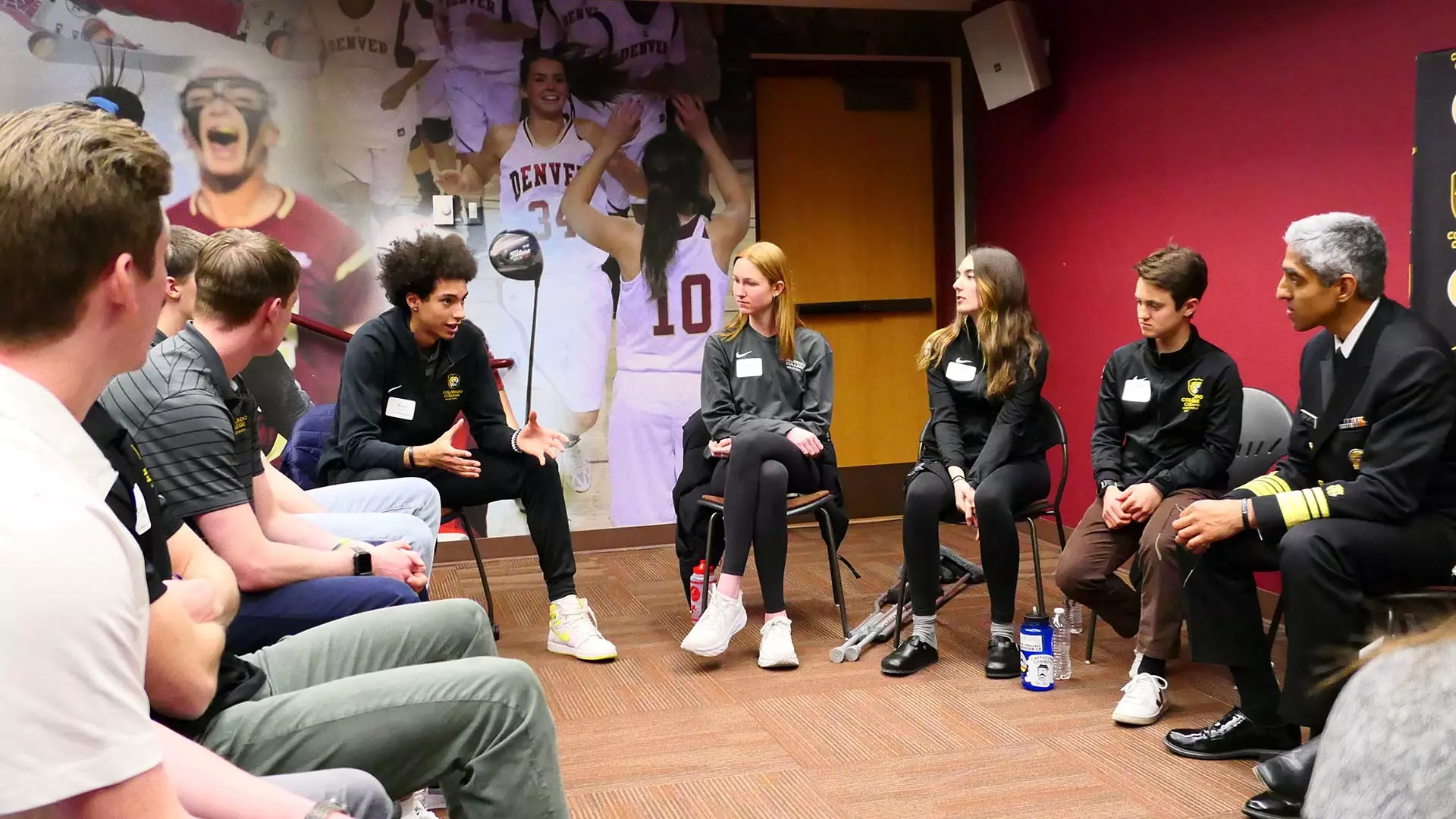 U.S. Surgeon General Vivek Murthy meets with student-athletes from Colorado College 