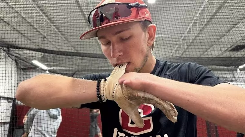DIII Central College - Colton DeRocher - Men's Baseball