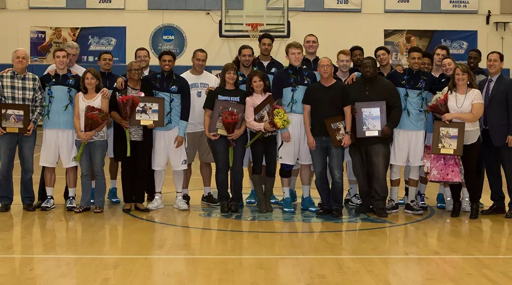 Men's Basketball Senior Day