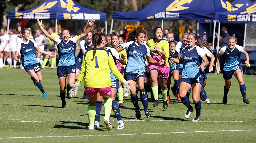 Women's Soccer Celebrates PK Victory