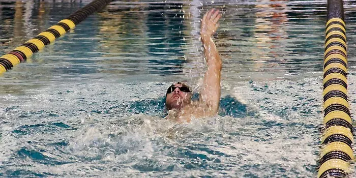 CC Men's Swimming