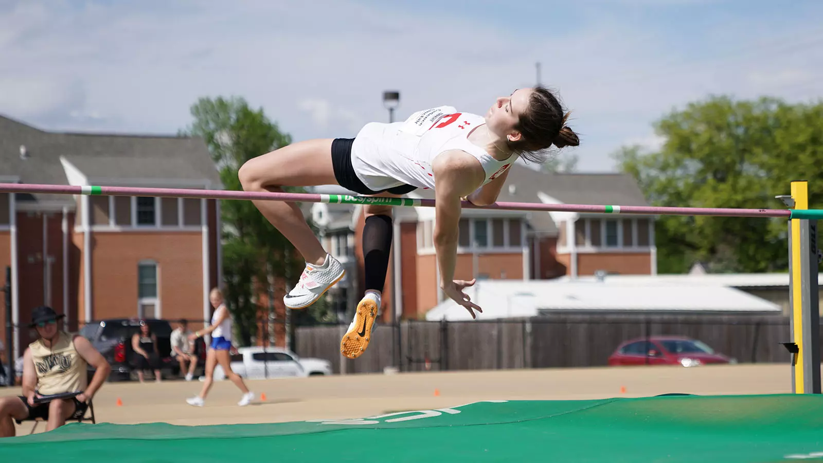 Cadence Sinclair Women's Track and Field Central College Athletics