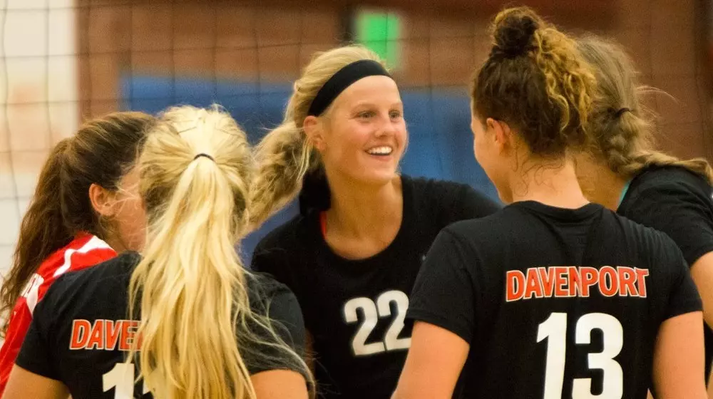 Davenport Women's Volleyball