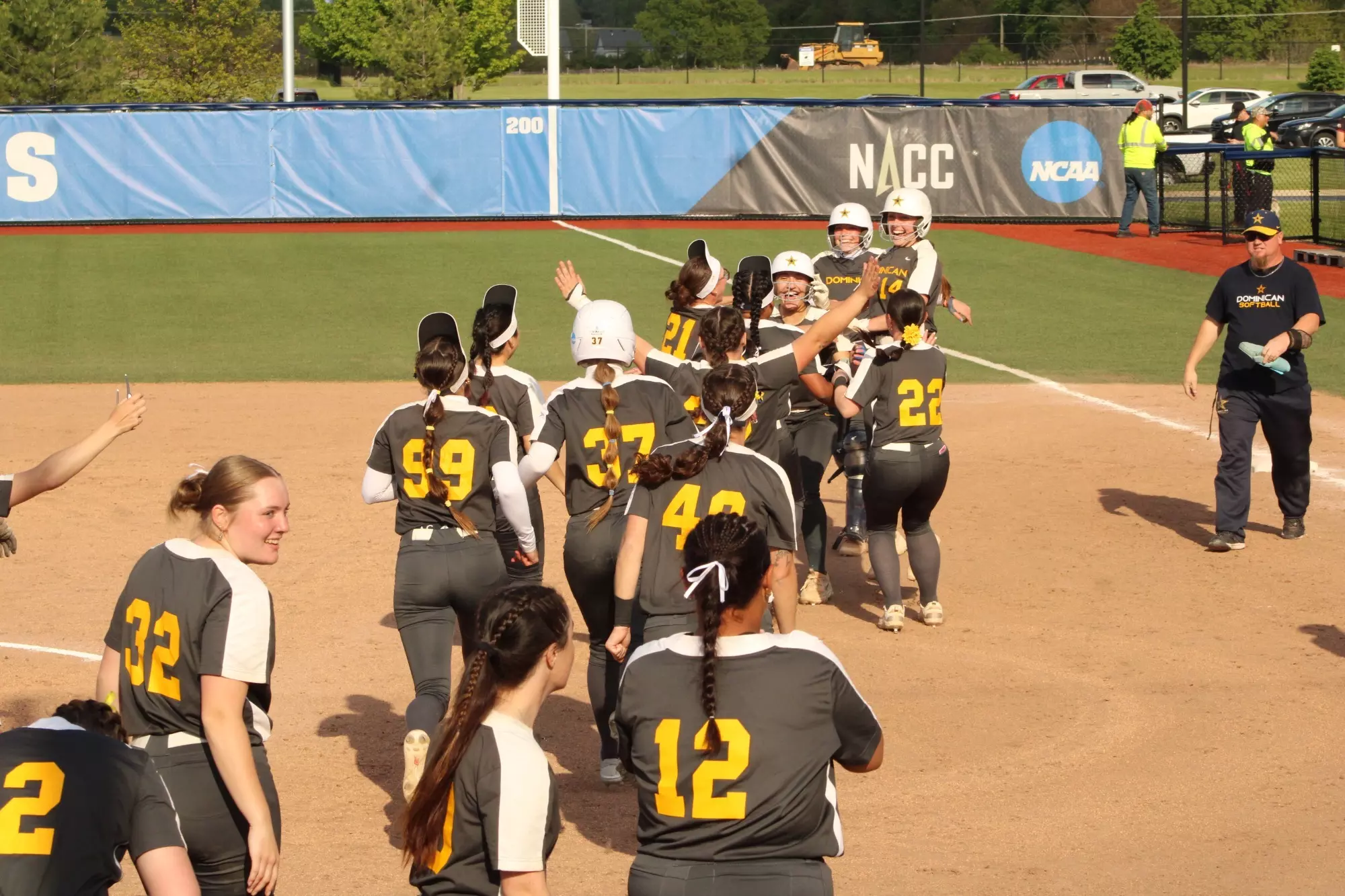 DU Soft walk off win 