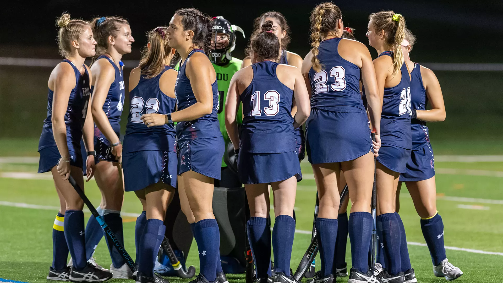 FH huddle