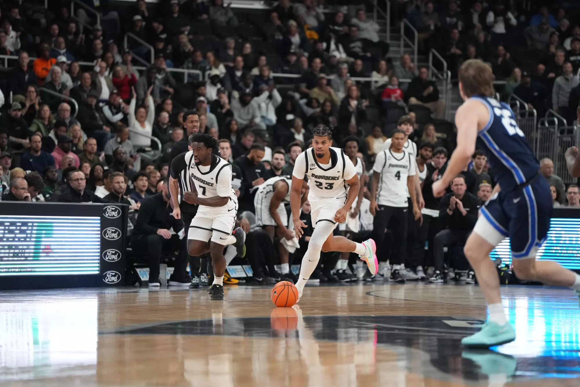 Men’s Basketball Barrels Past BYU, 8364, in BIG 12 / BIG East Battle
