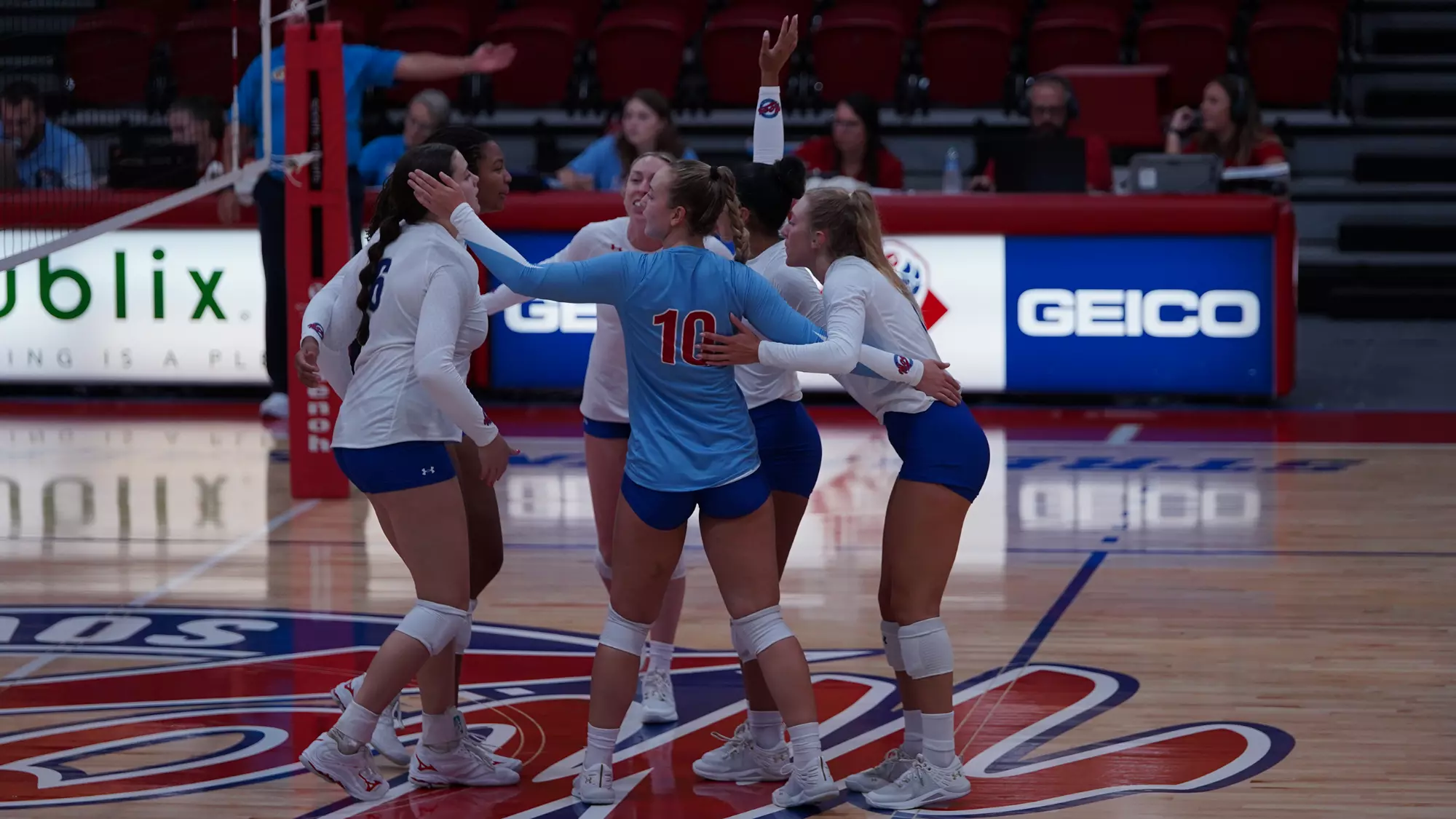 FSC Volleyball Celebration