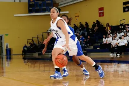 Dana Wert action 