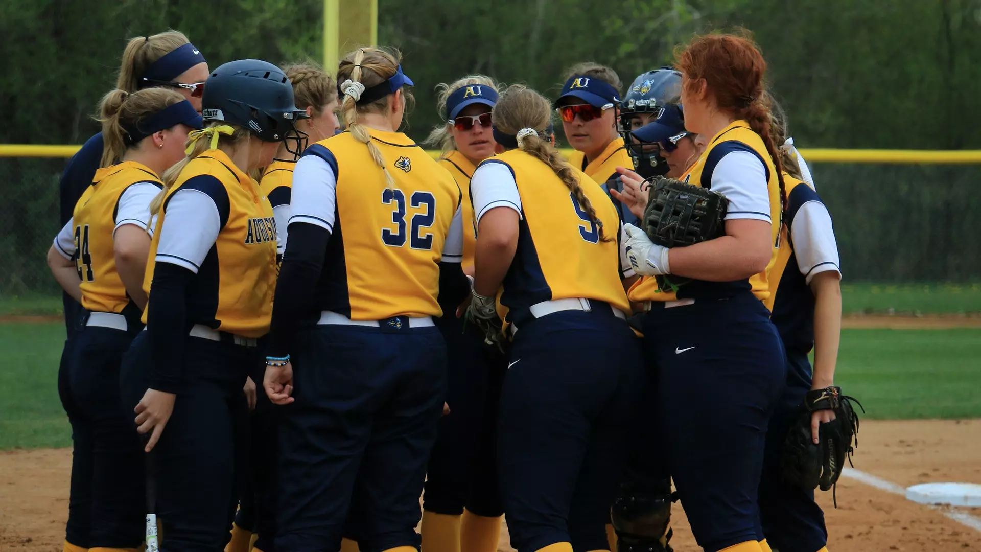 AU softball 2023