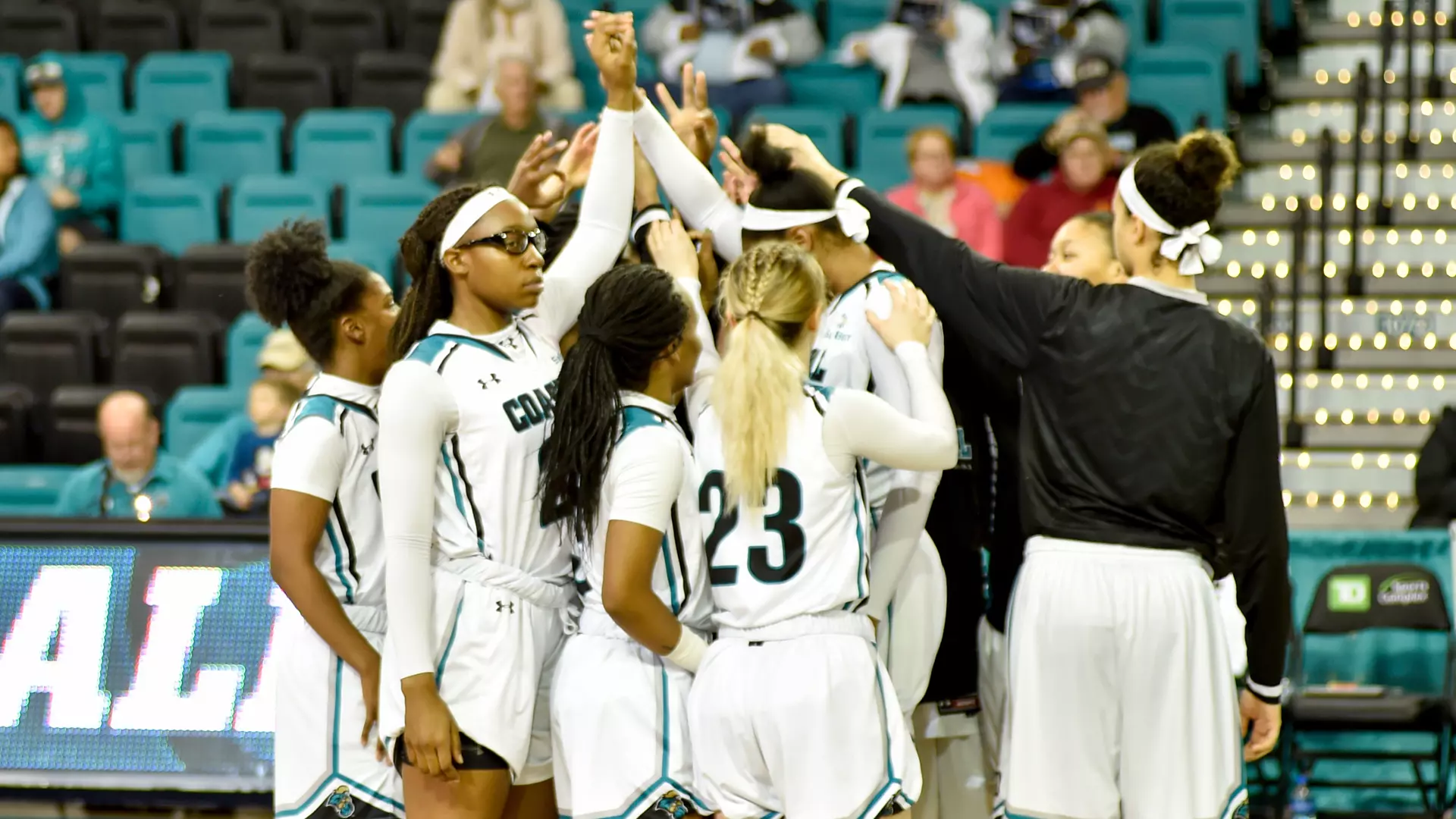 2018-19 Team Huddle