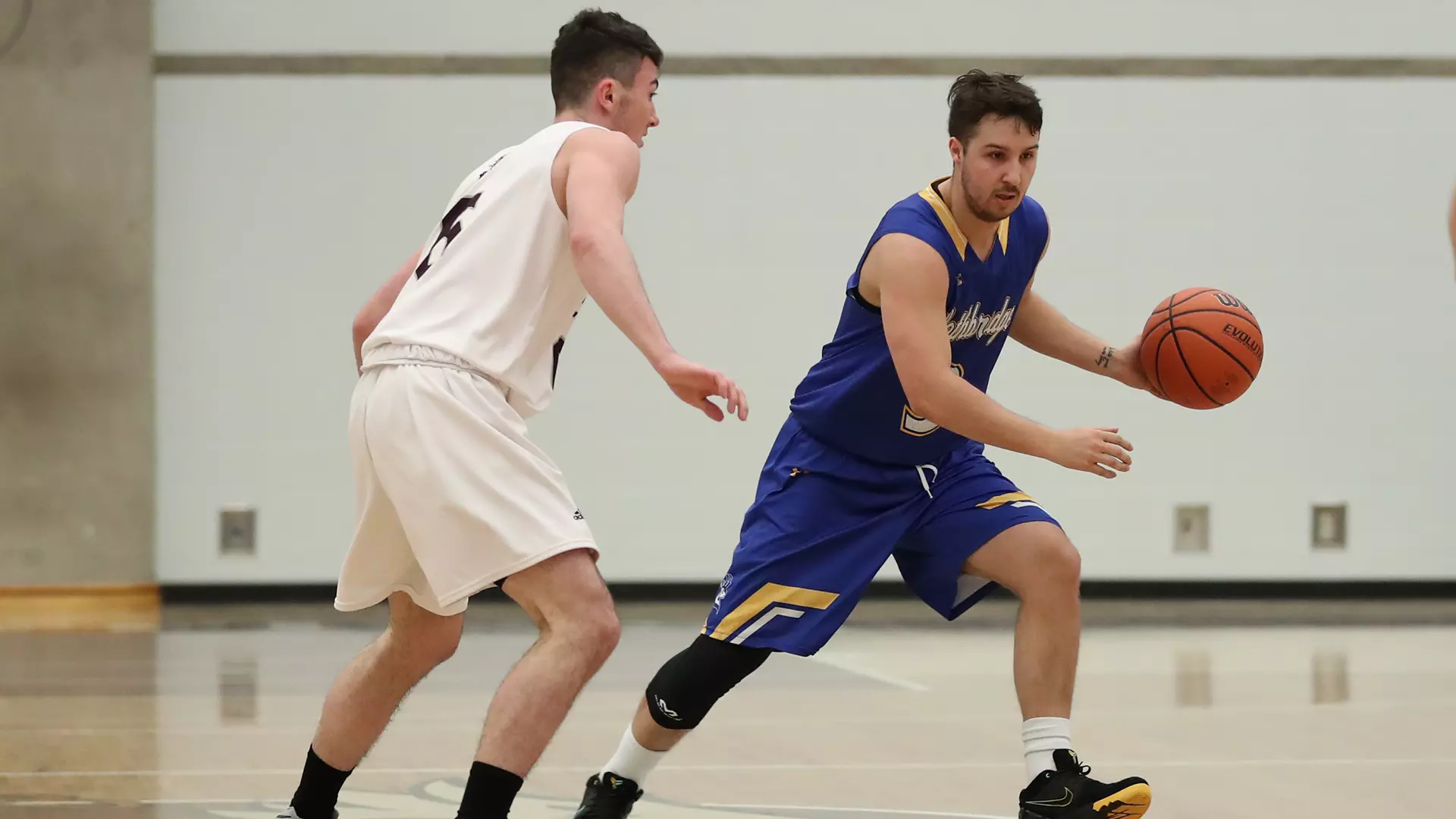 Pronghorns upend Griffins
