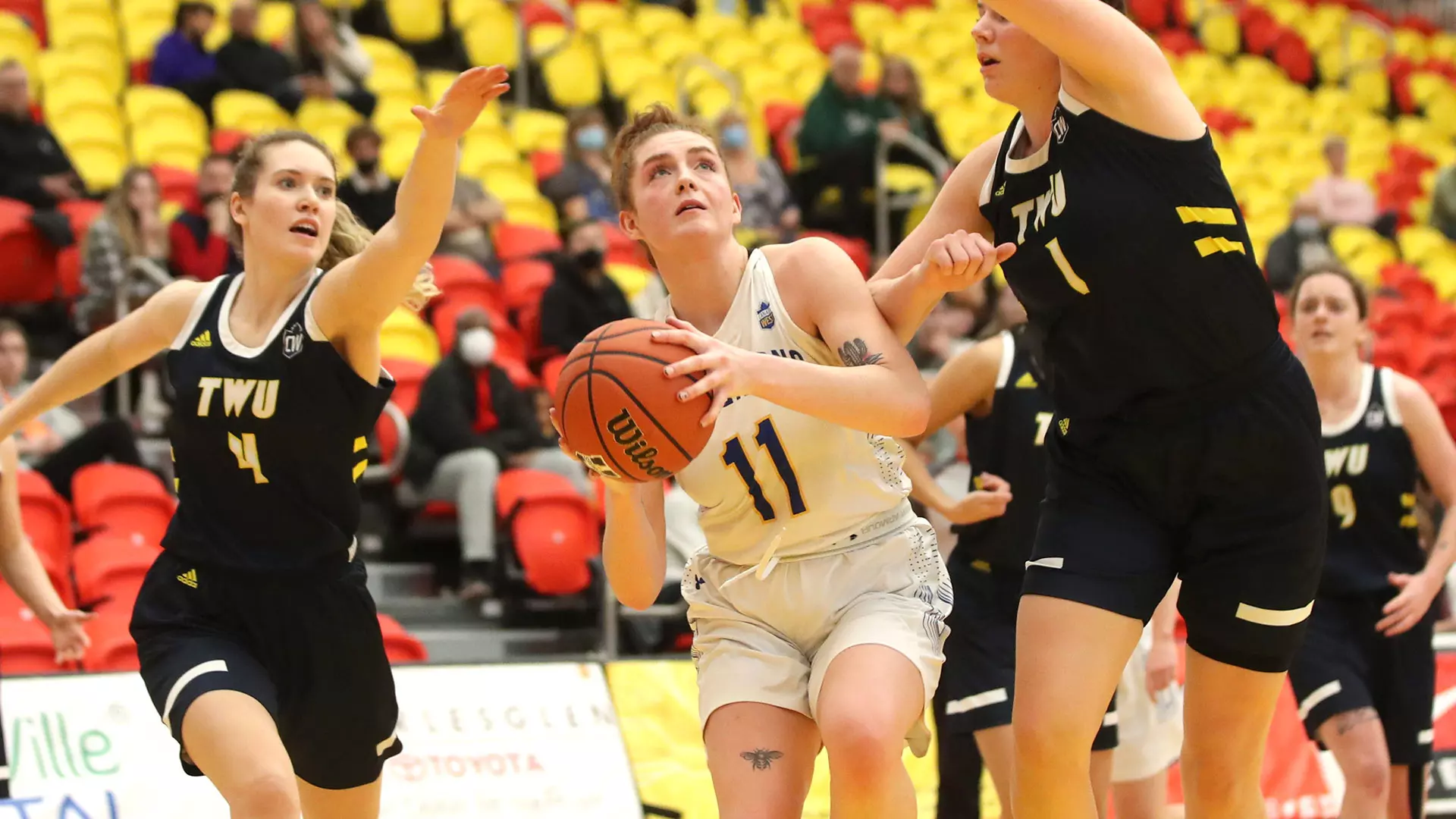 Pronghorns advance to final four