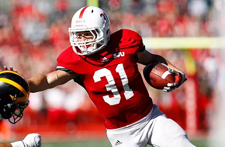 Sam Sura (Sean Donohue)