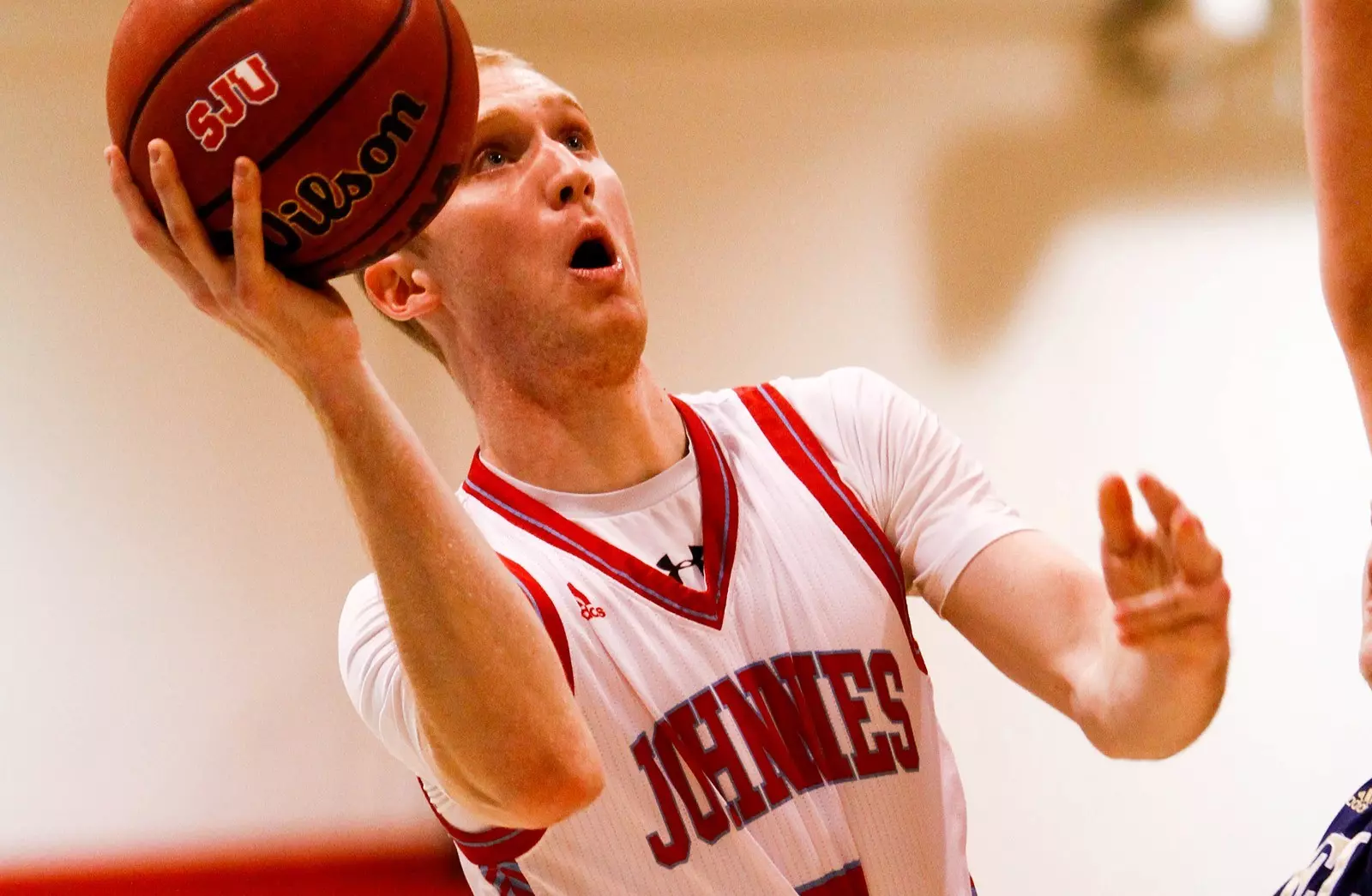 Mitchell Kuck (Sean Donohue)