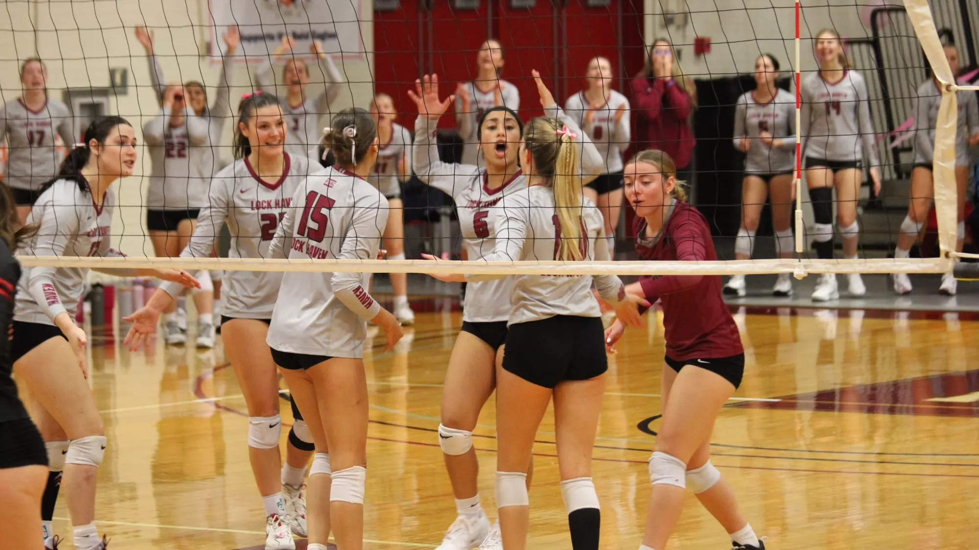 Volleyball vs. Roberts Wesleyan