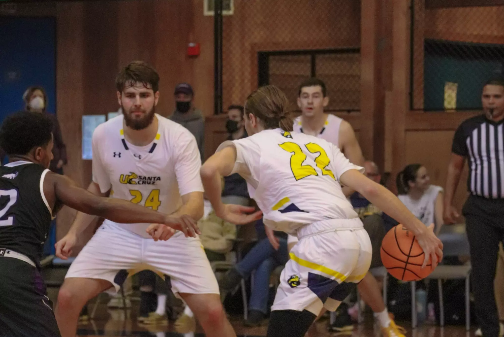 Men's Basketball