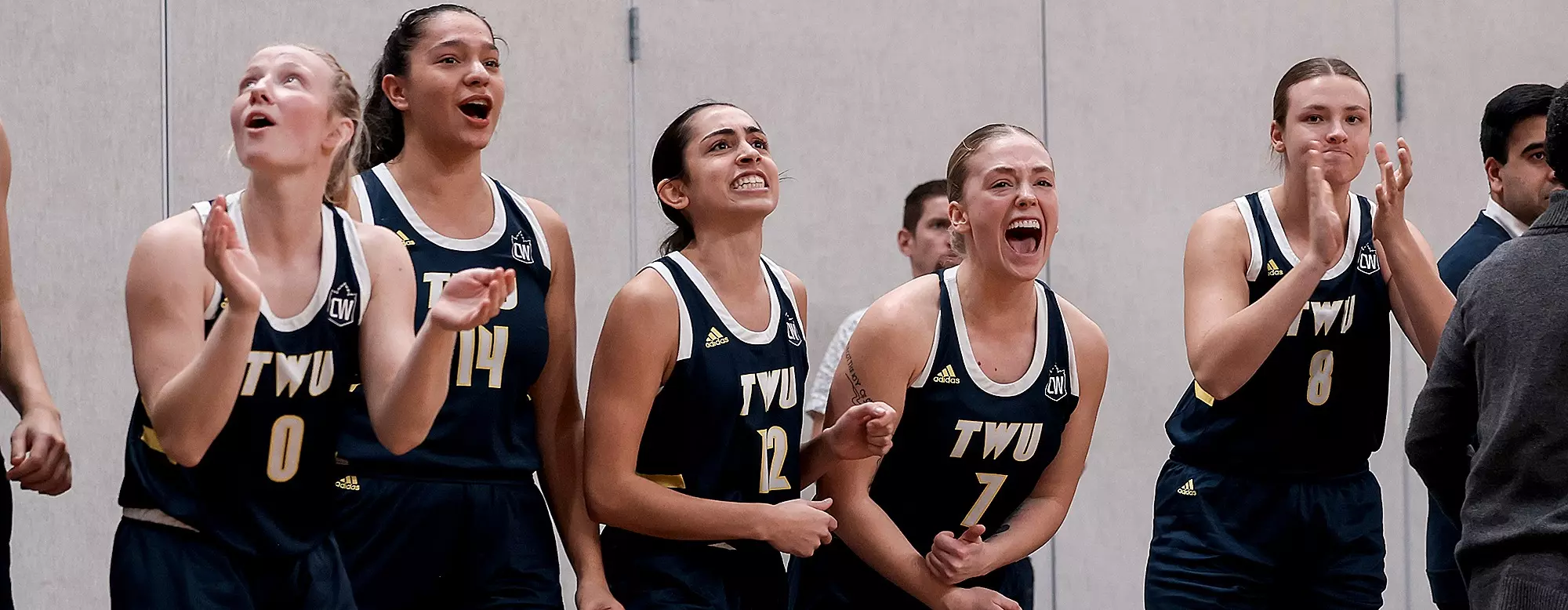 WBB bench yell 