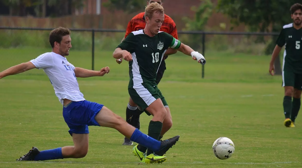 Late Penalty Spoils Statesmen Comeback