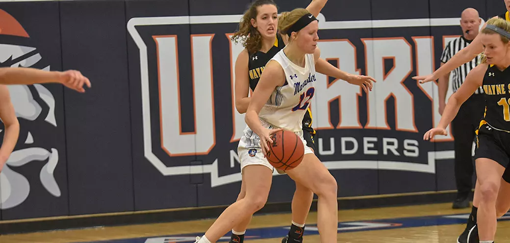 Askvig posts up against WSC