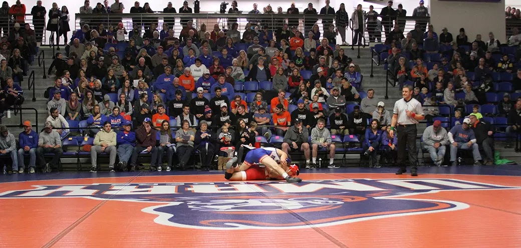 wrestling in front of packed mac