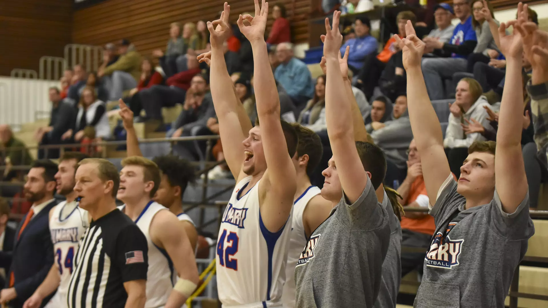 Marauders bench cheers against Dragons