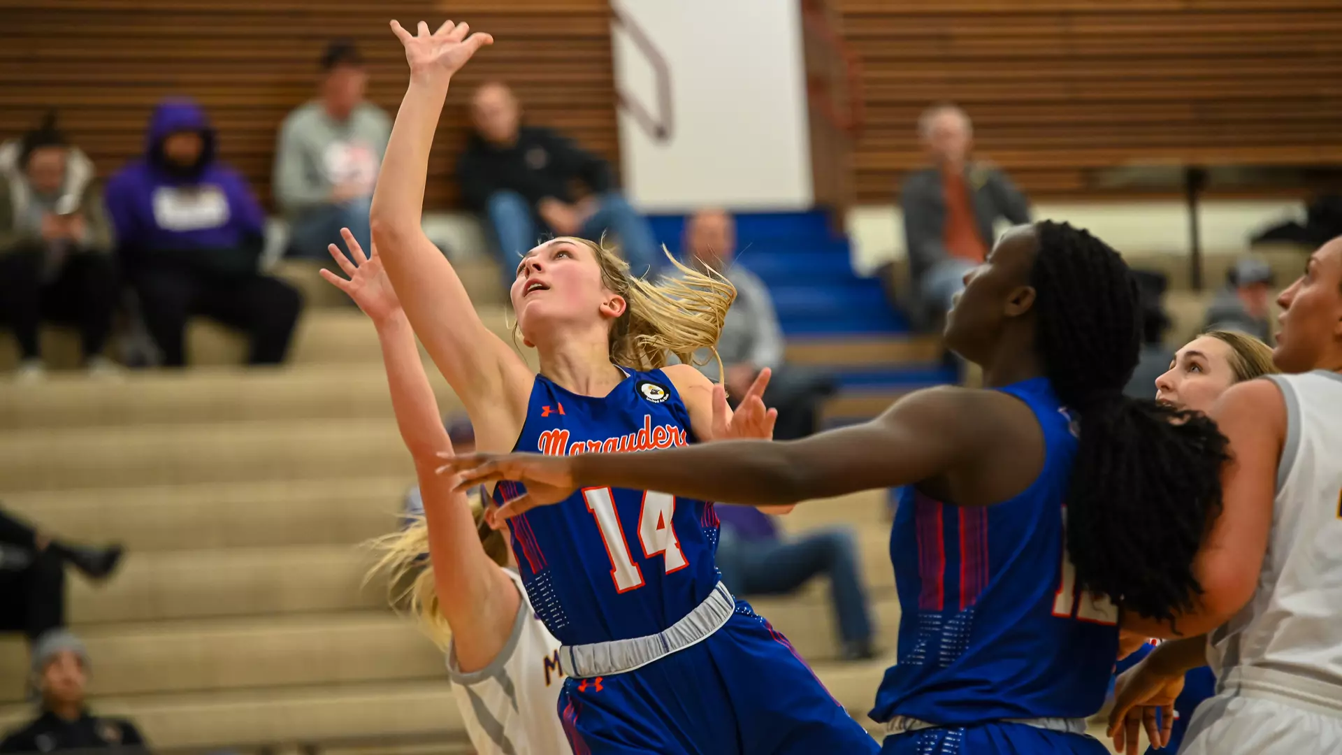 Ryleigh Wacha lay up