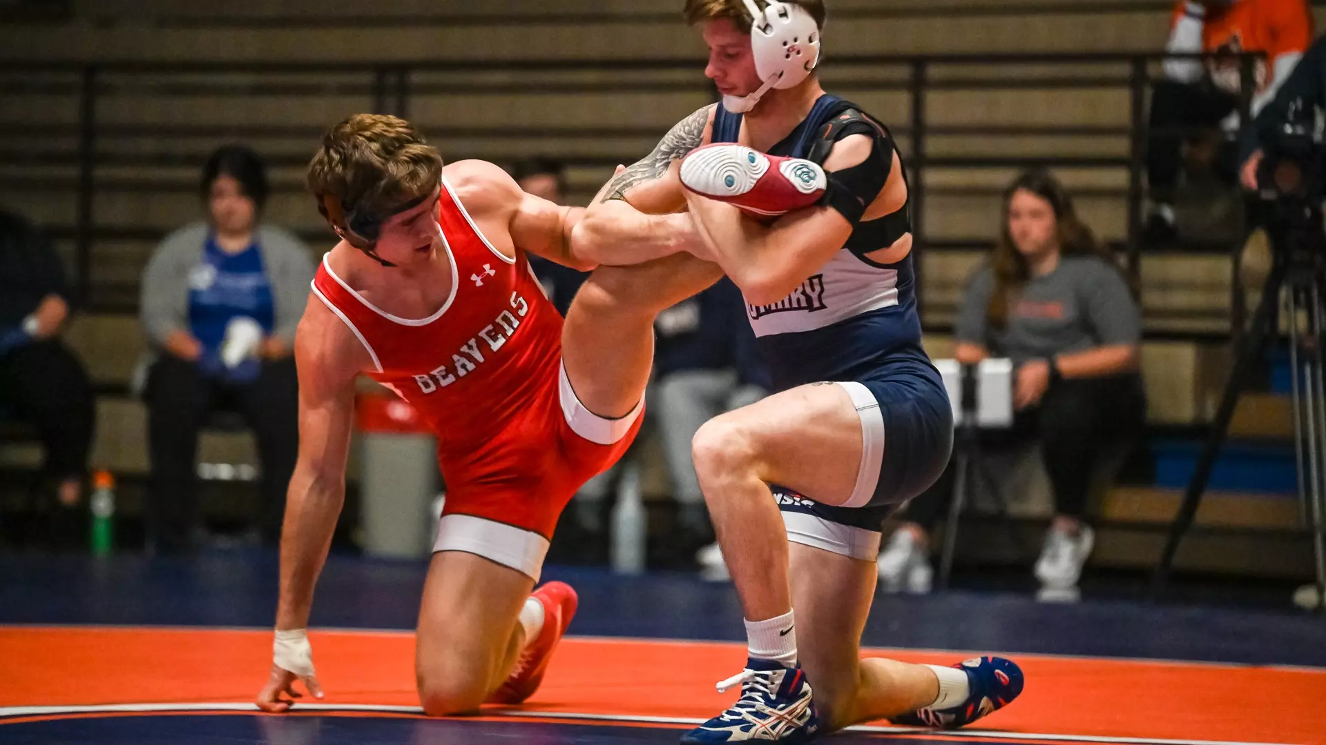Braydon Huber in control of match