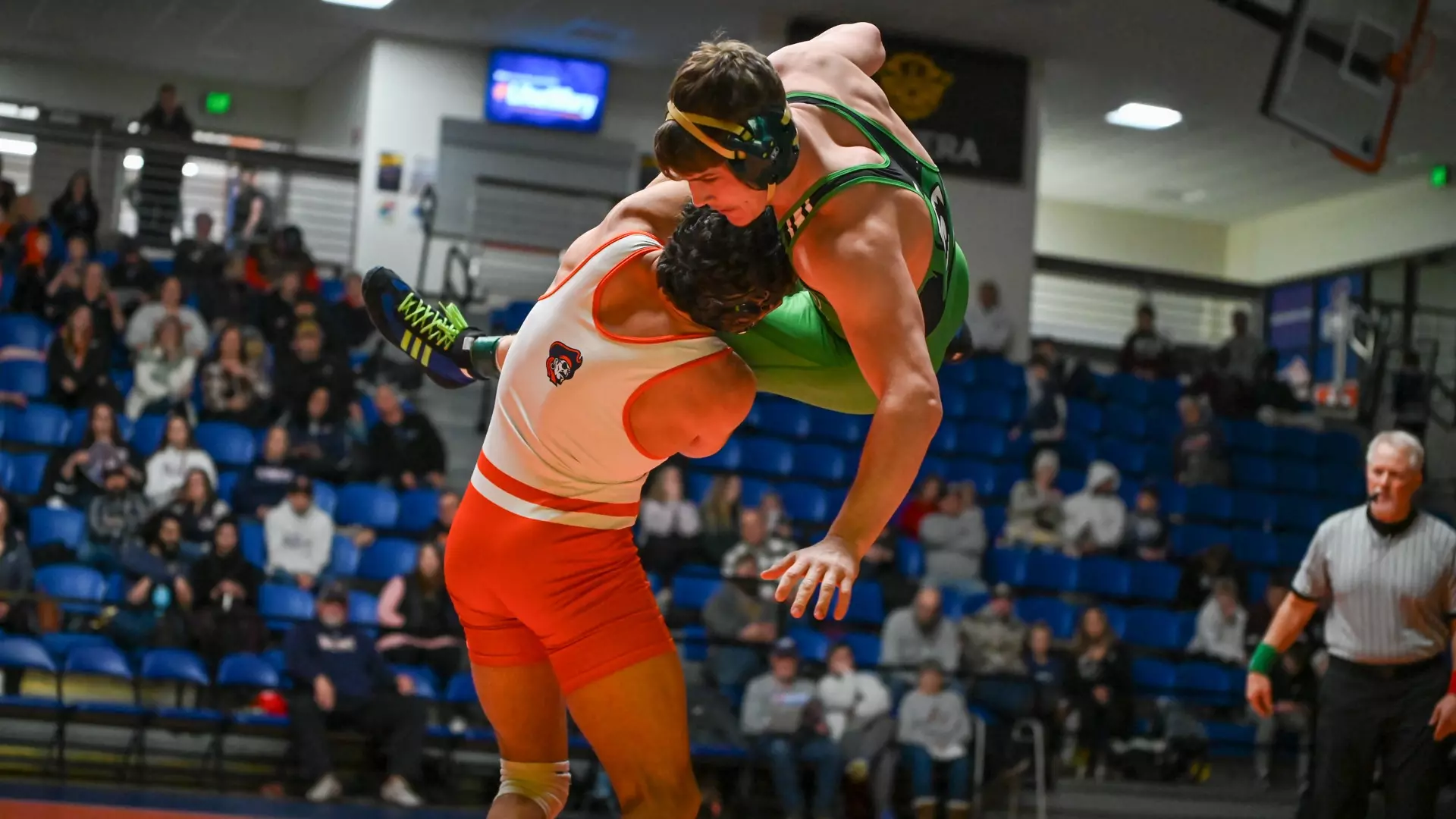 Dante Roggio slam against parkside