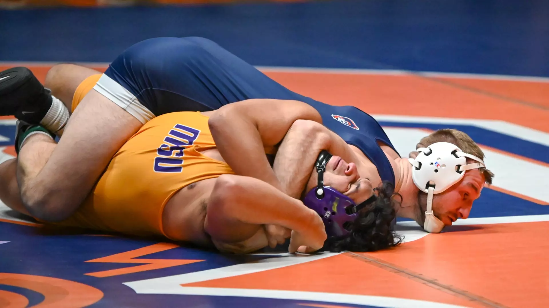 Matthew Kaylor against MSU-Mankato