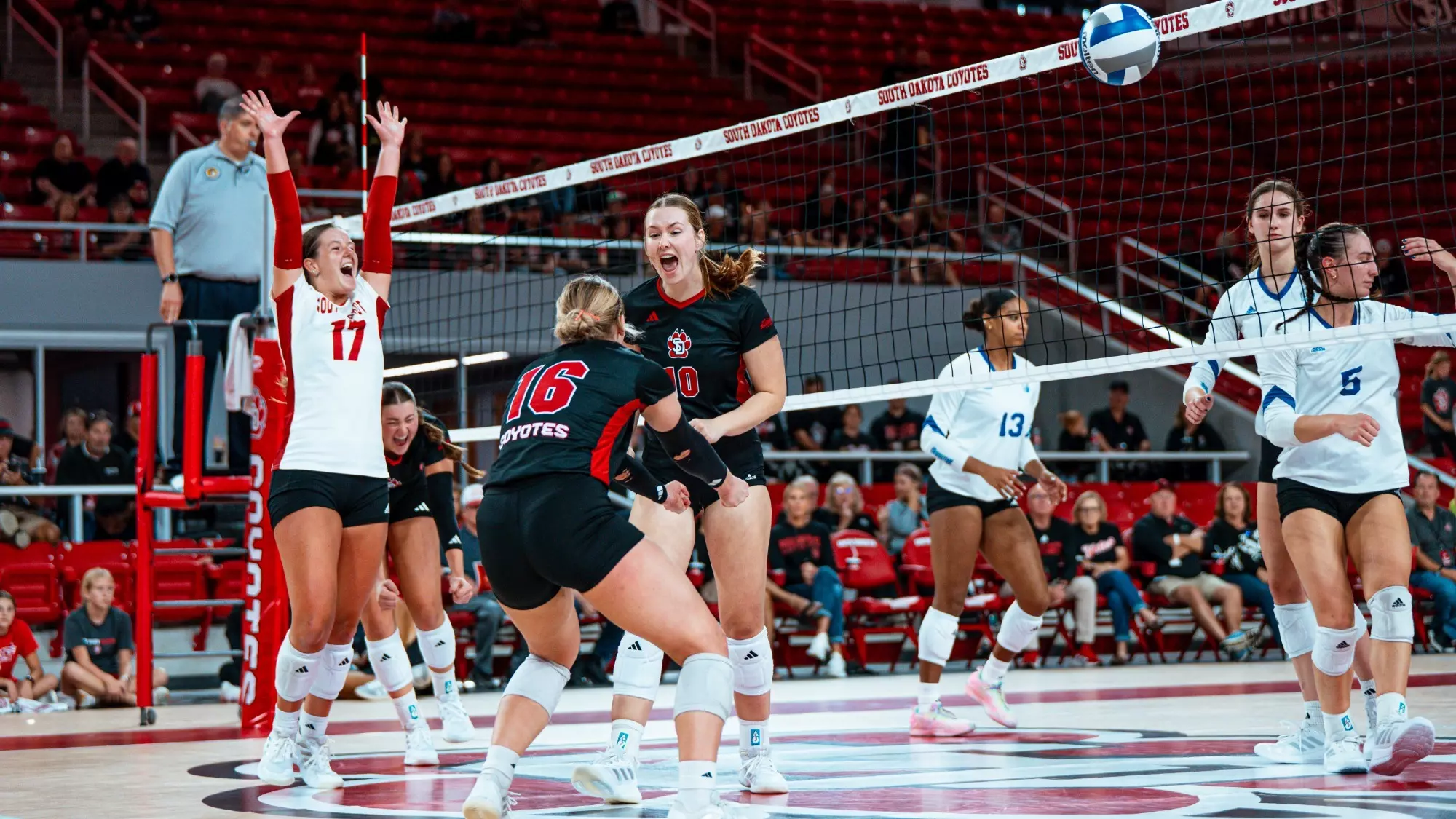 Amelia Dugger celebrating after a kill against Drake 9.20.25