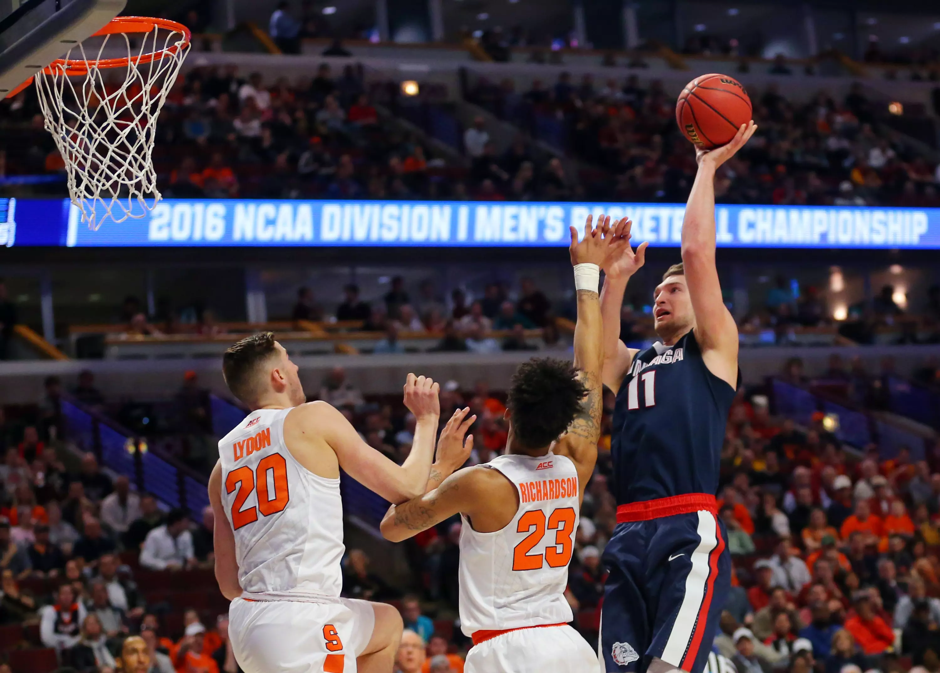Sophomore Domantas Sabonis