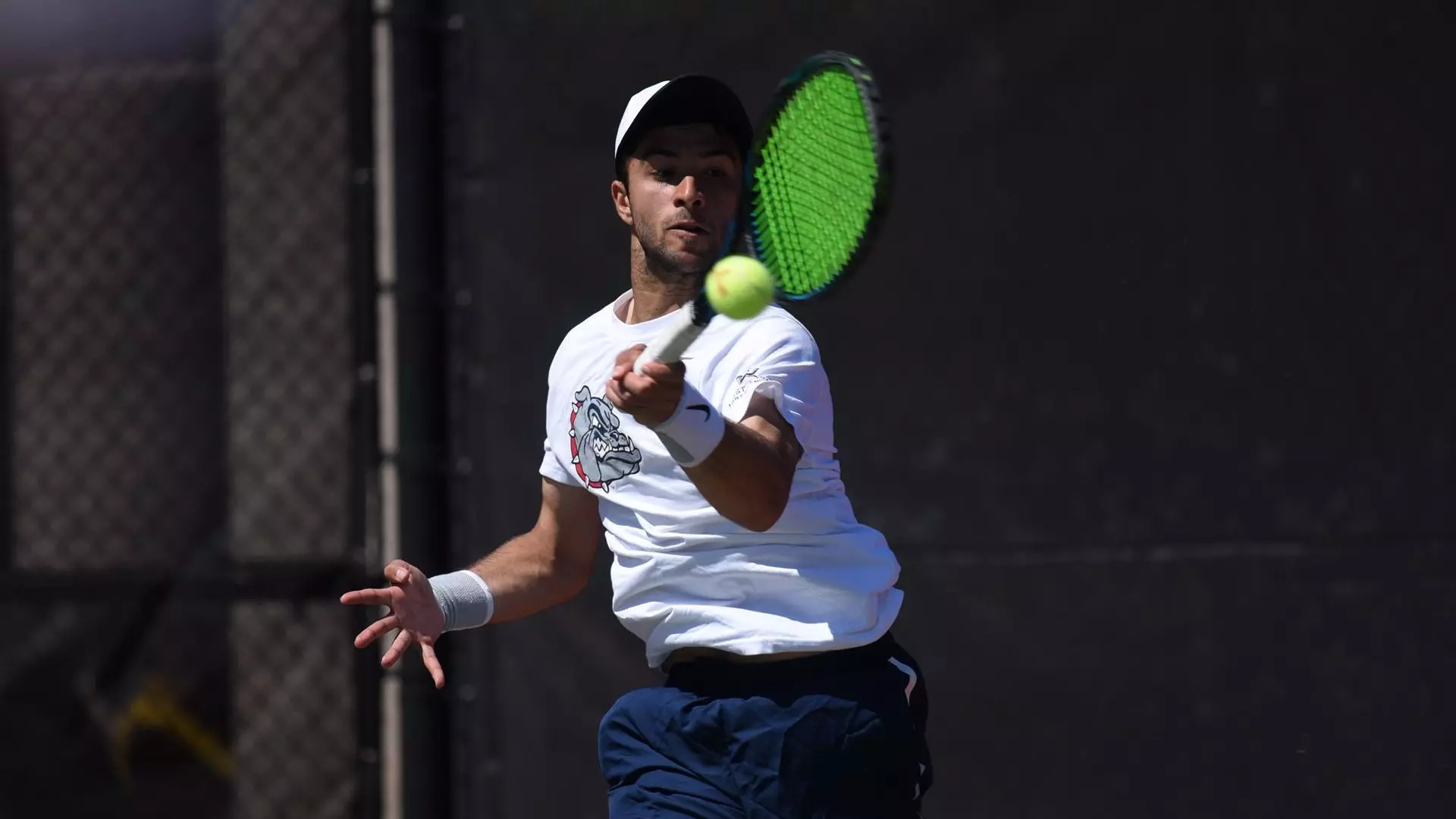 Sam Feit forehand