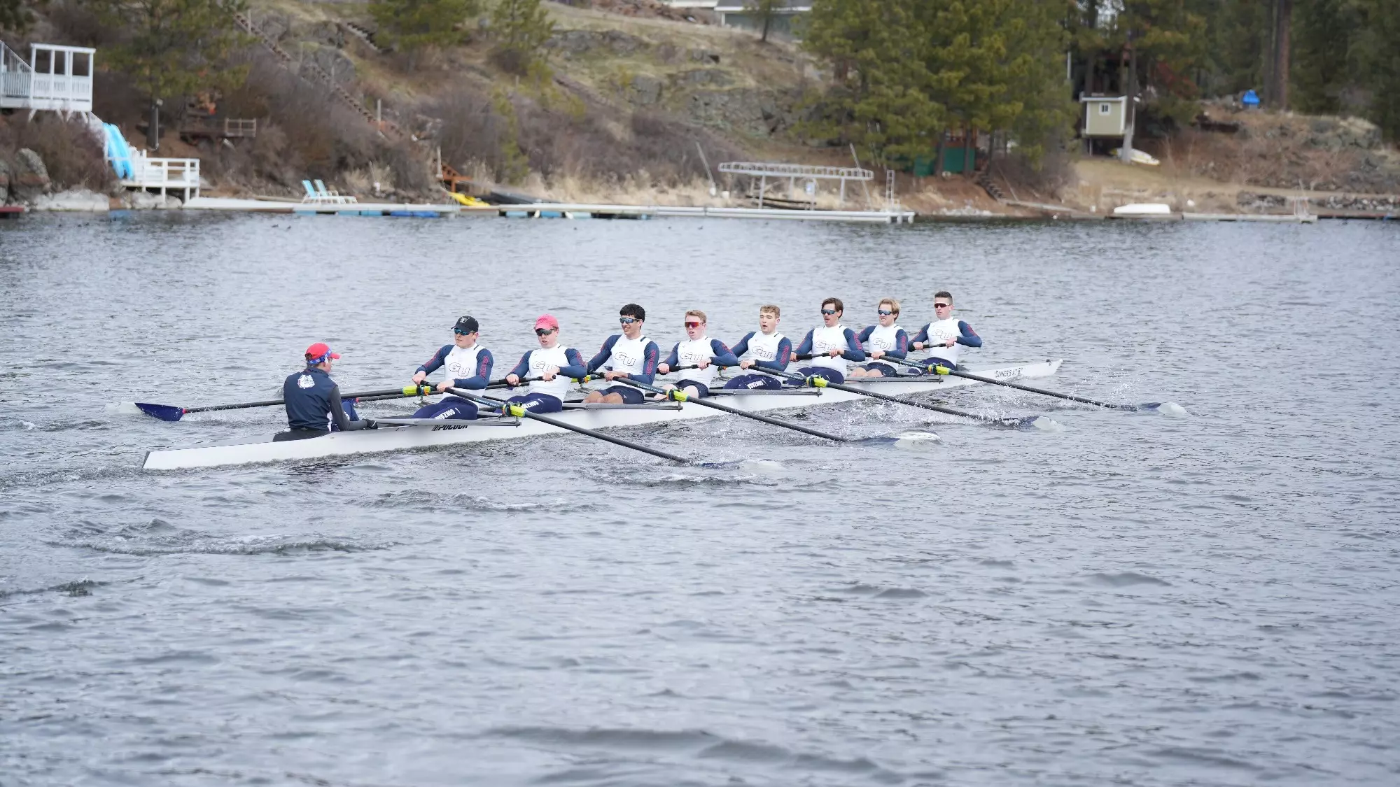 mrow 1v8 boat