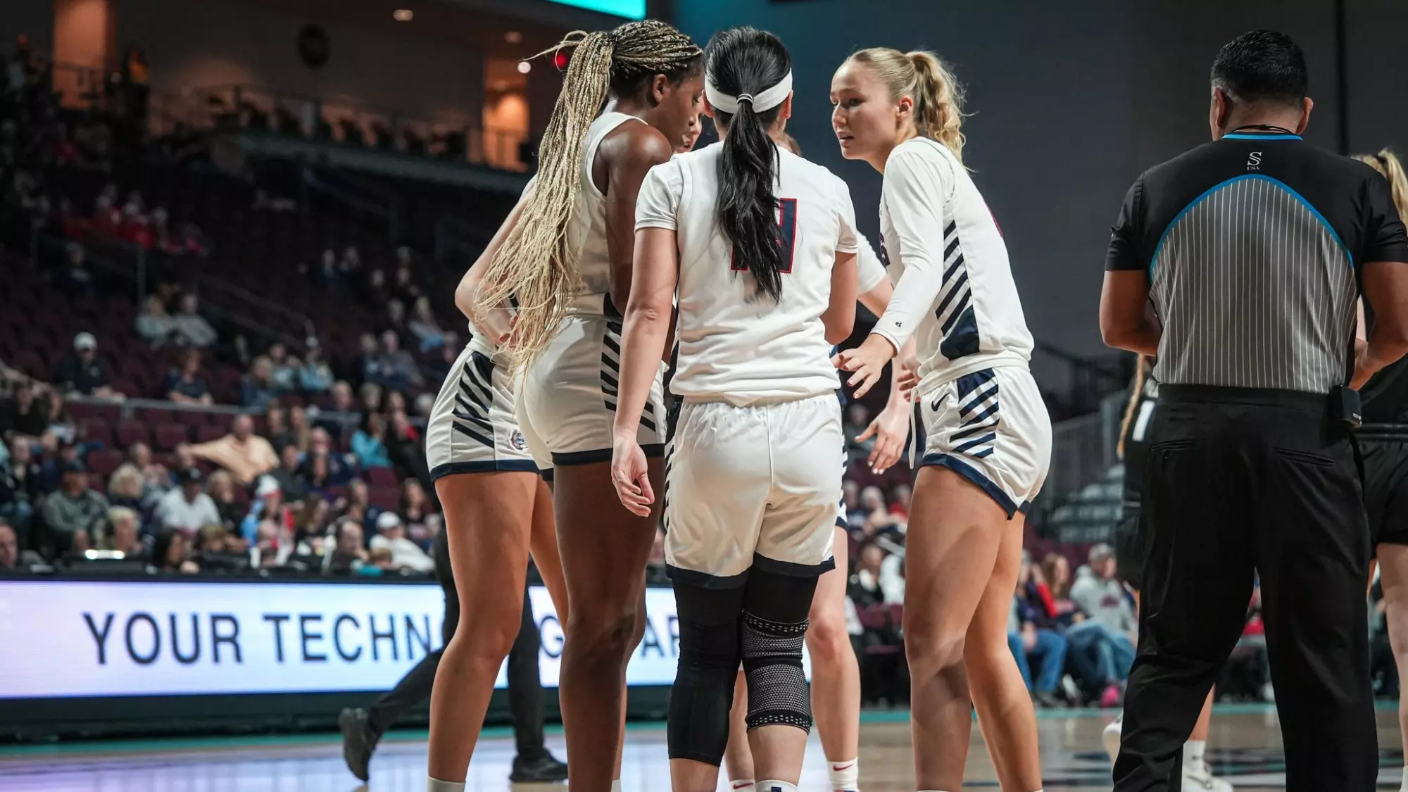 wbb huddle