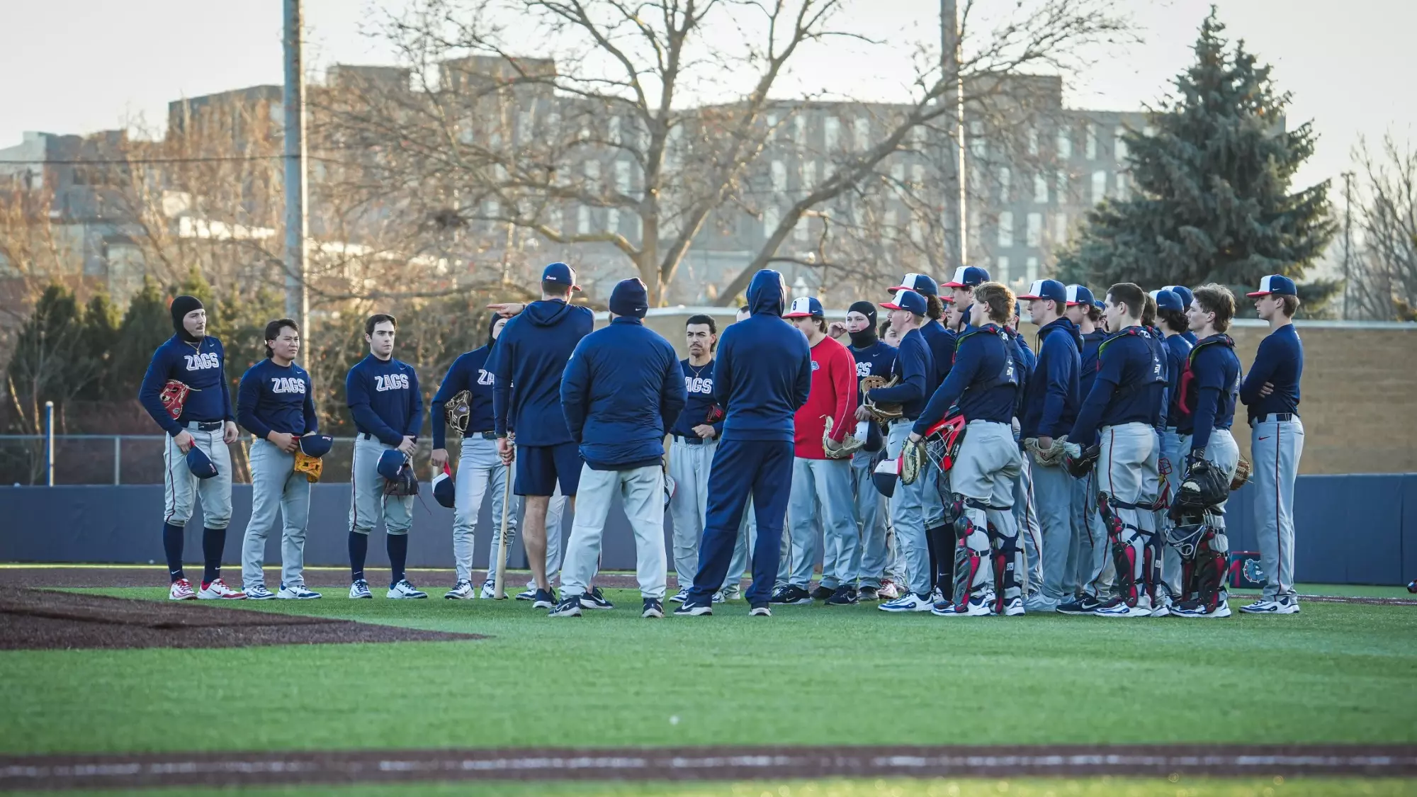 baseball team huddle photo 2025