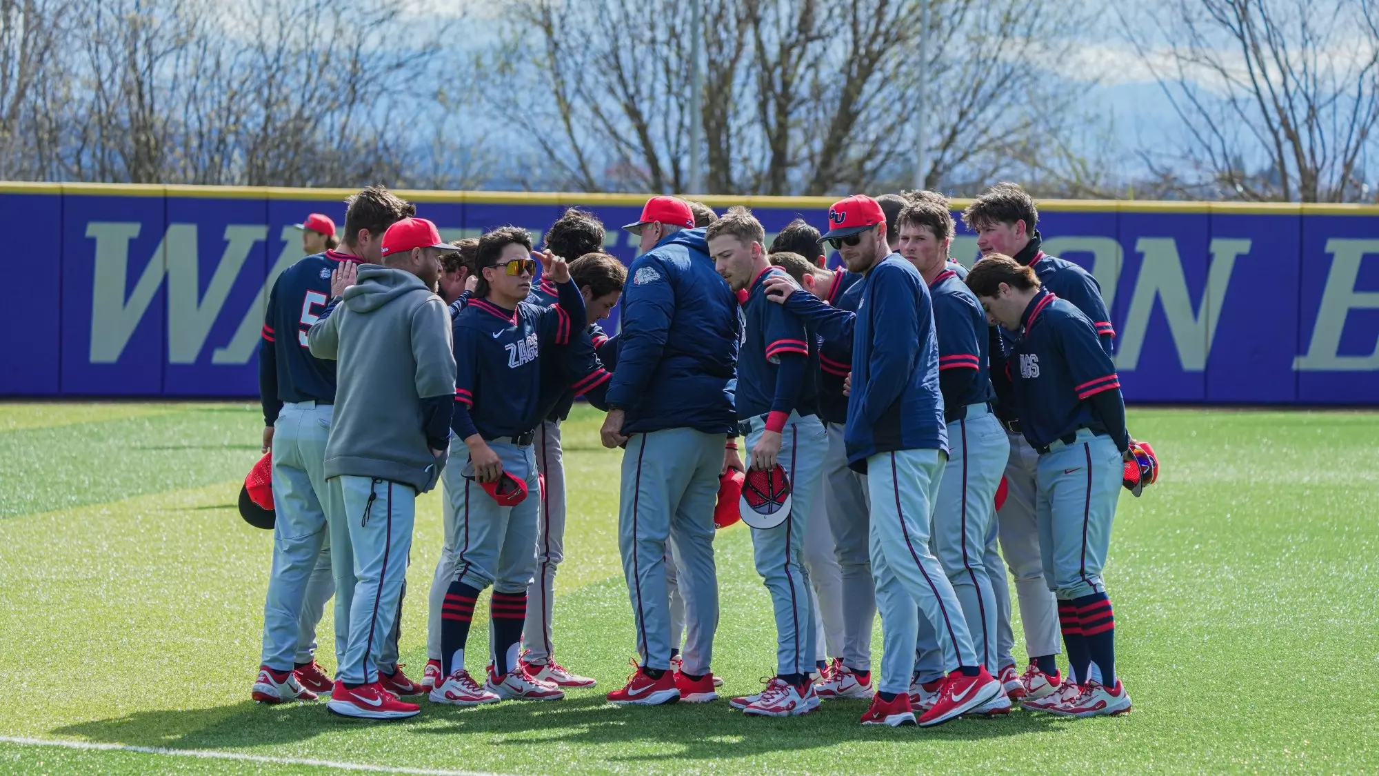 gonzaga team photo seattle u 2025