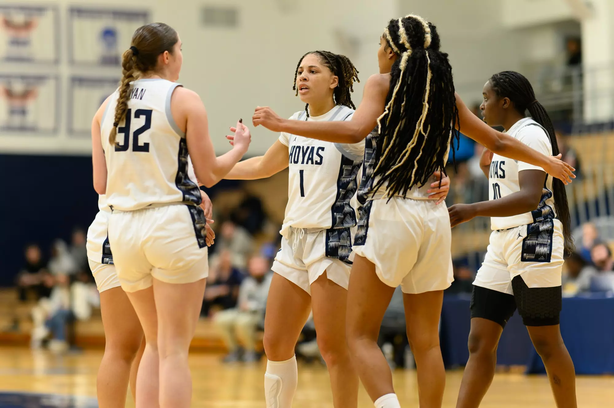 Women's Basketball vs Temple