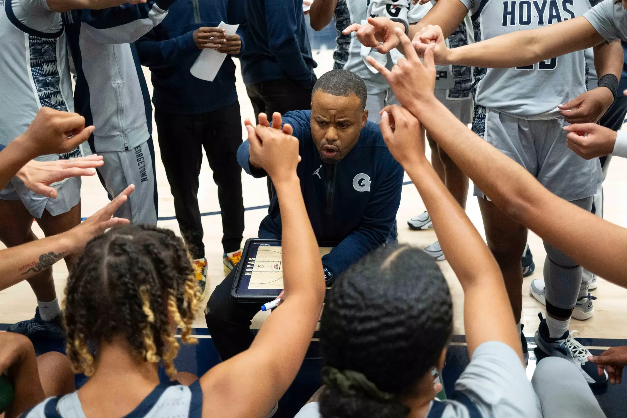 Women's Basketball vs. Sacred Heart